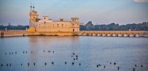 DAY 02  - Ahmedabad – Jamnagar – Dwarka (450km/09hrs)