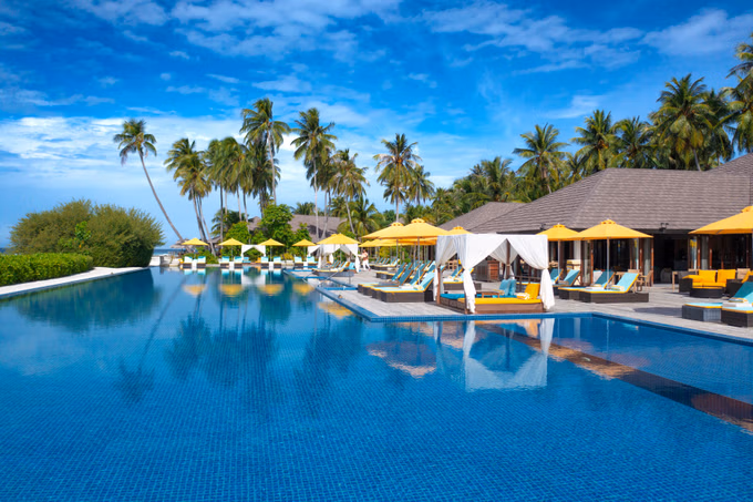 PARADISE ISLAND RESORT & SPA